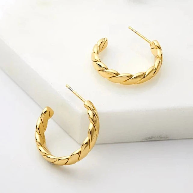 Chelsea Hoop - Gold