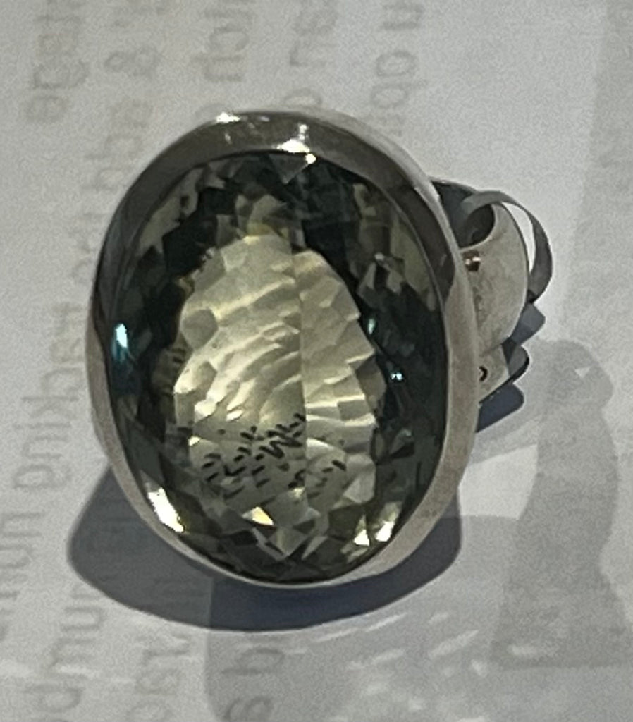 GREEN AMYTHEST RING LGR025